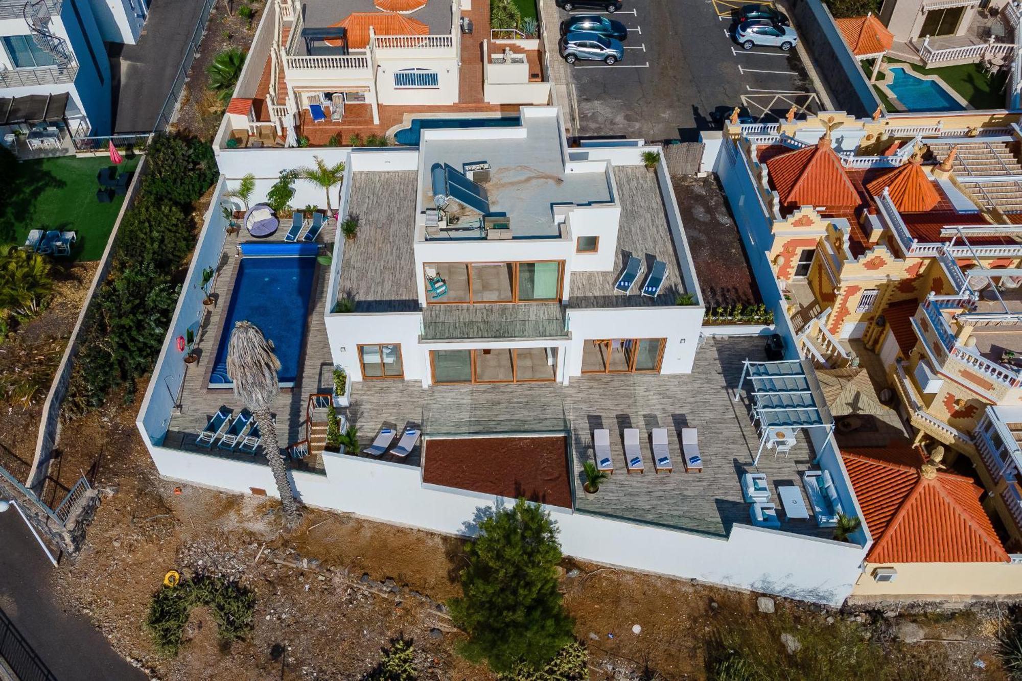Fabulous Contemporary 5 Bedroom Villa With Private Heated Pool, Sleeps Max 13 Callao Salvaje Eksteriør billede