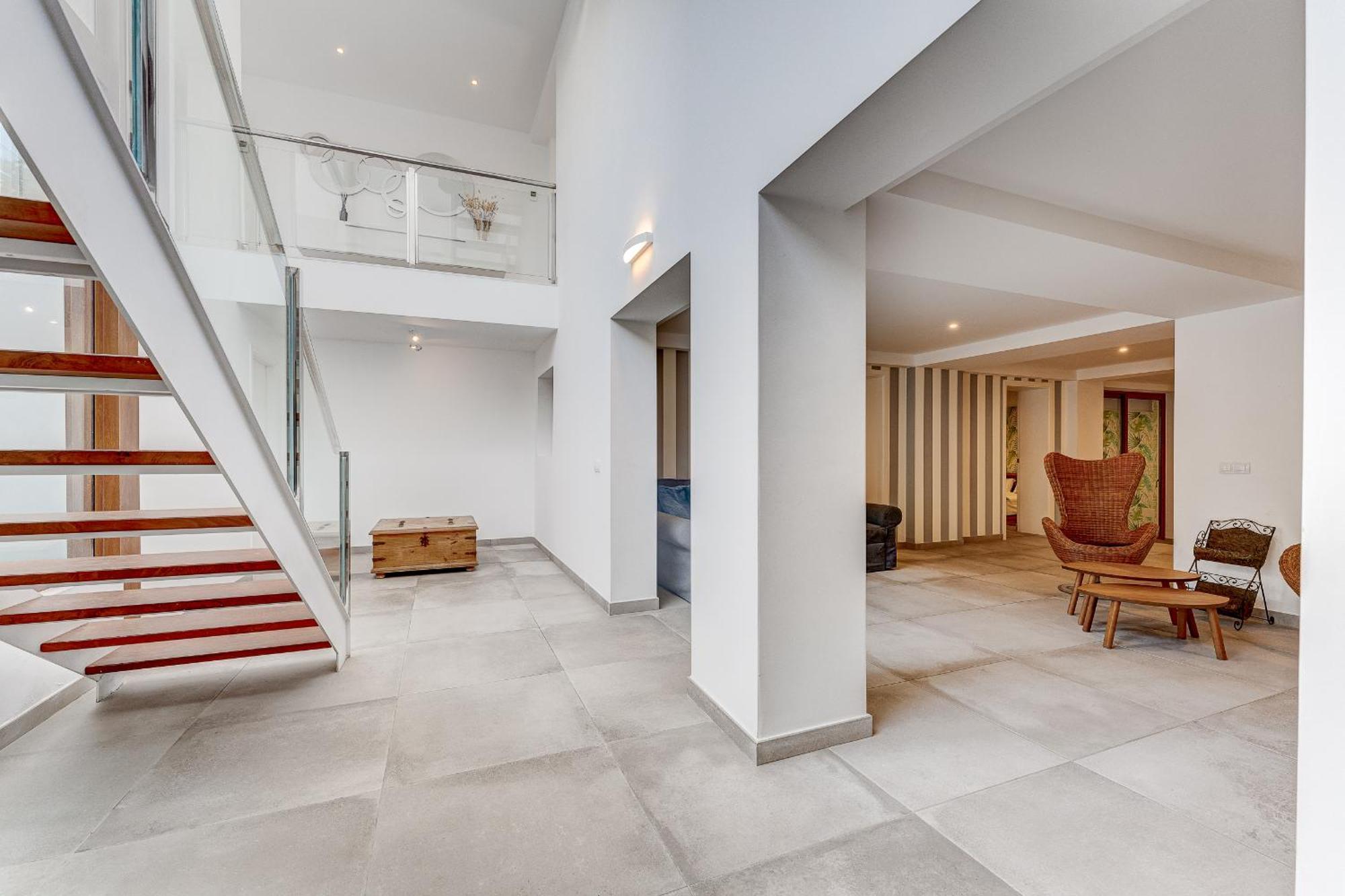 Fabulous Contemporary 5 Bedroom Villa With Private Heated Pool, Sleeps Max 13 Callao Salvaje Eksteriør billede