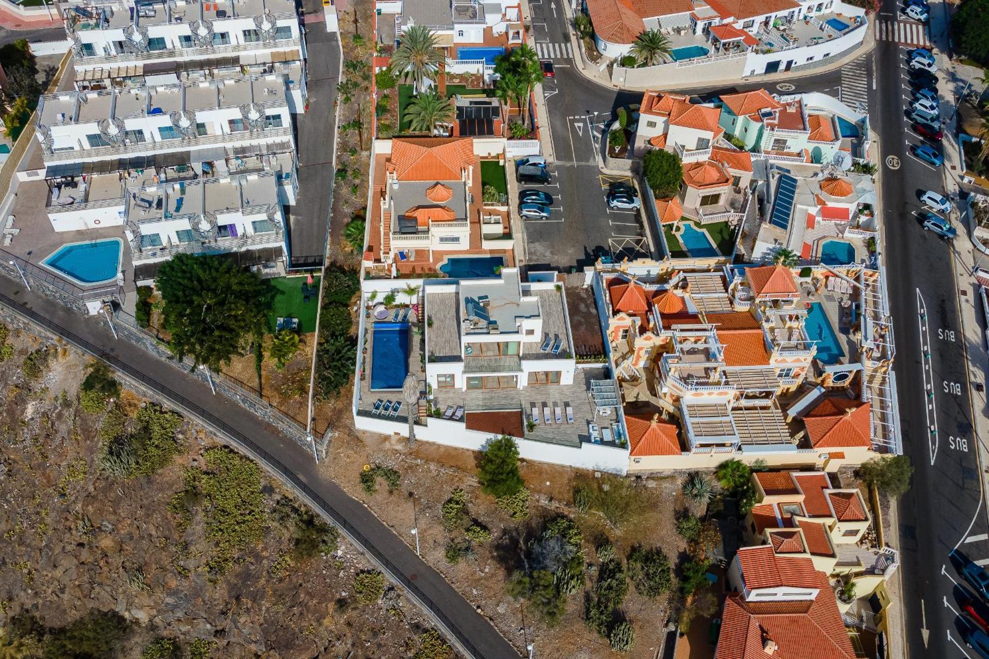 Fabulous Contemporary 5 Bedroom Villa With Private Heated Pool, Sleeps Max 13 Callao Salvaje Eksteriør billede