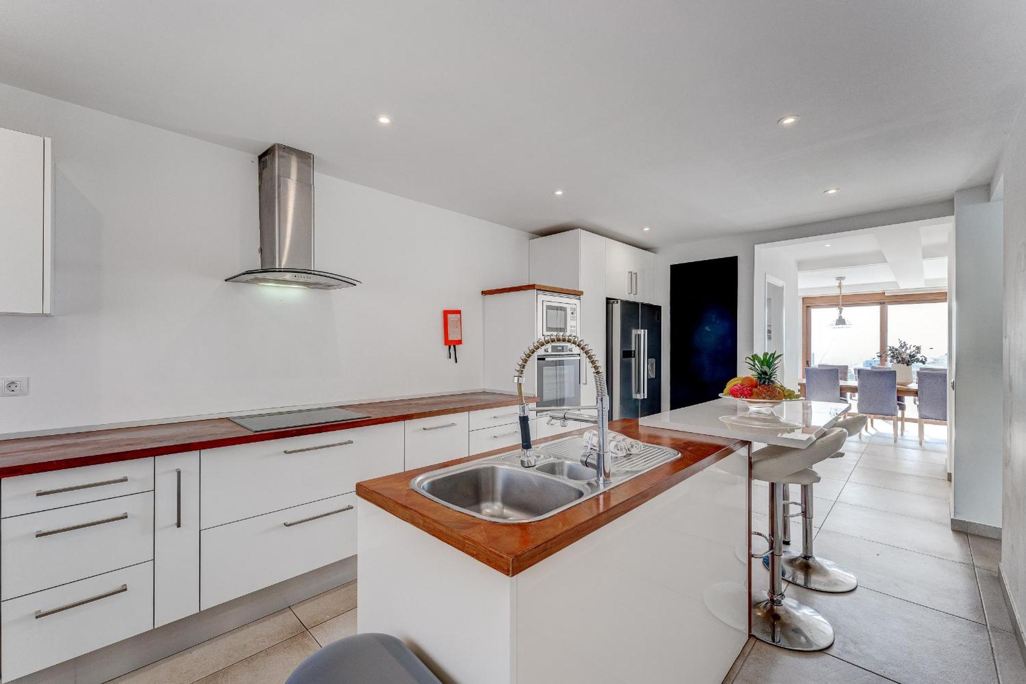 Fabulous Contemporary 5 Bedroom Villa With Private Heated Pool, Sleeps Max 13 Callao Salvaje Eksteriør billede