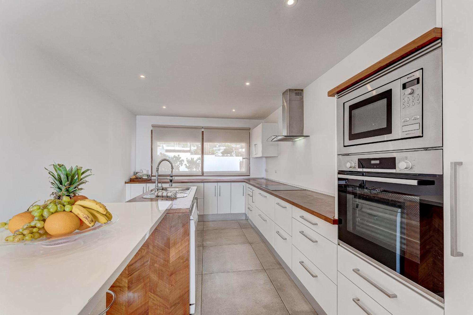 Fabulous Contemporary 5 Bedroom Villa With Private Heated Pool, Sleeps Max 13 Callao Salvaje Eksteriør billede
