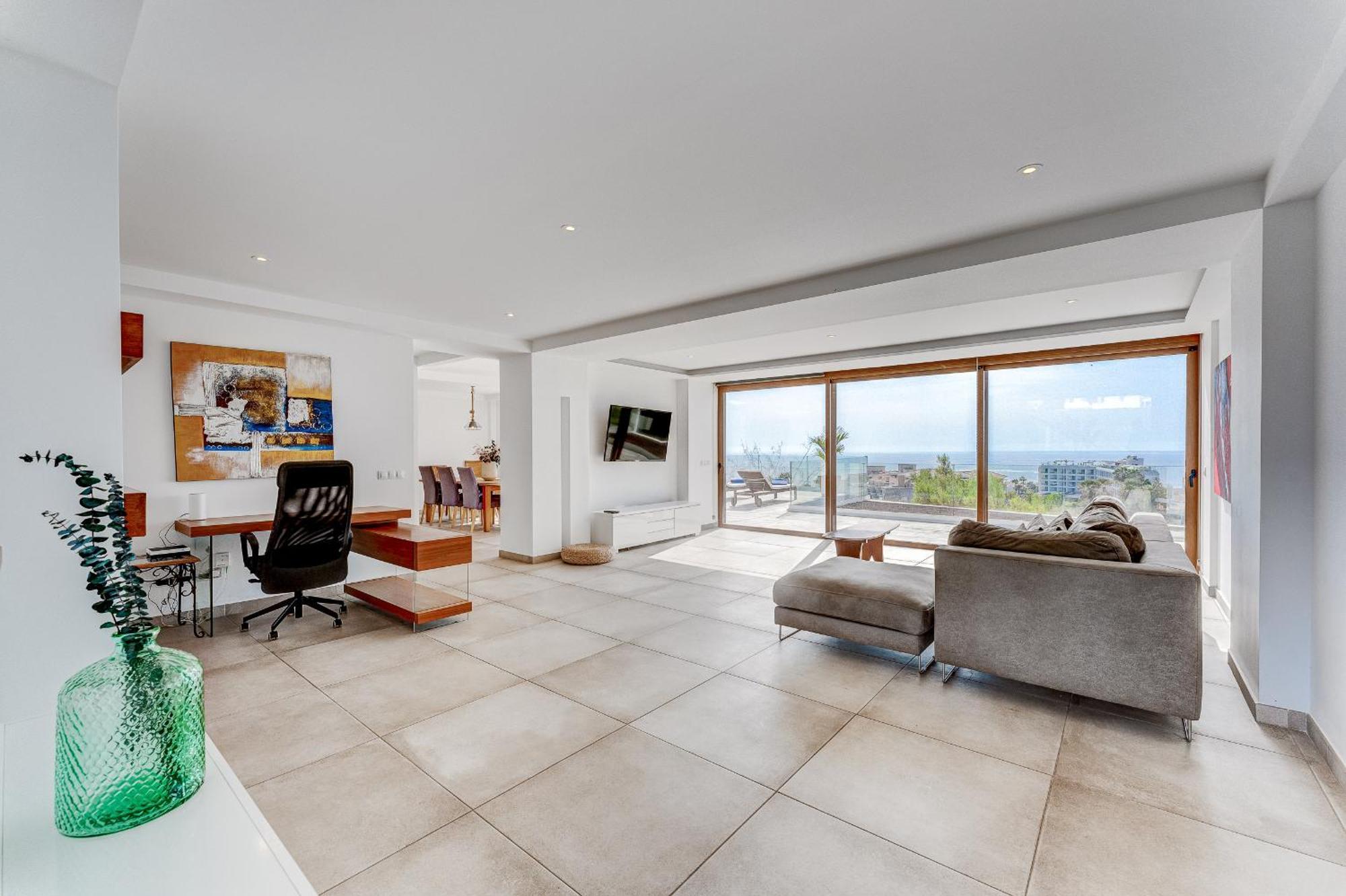 Fabulous Contemporary 5 Bedroom Villa With Private Heated Pool, Sleeps Max 13 Callao Salvaje Eksteriør billede