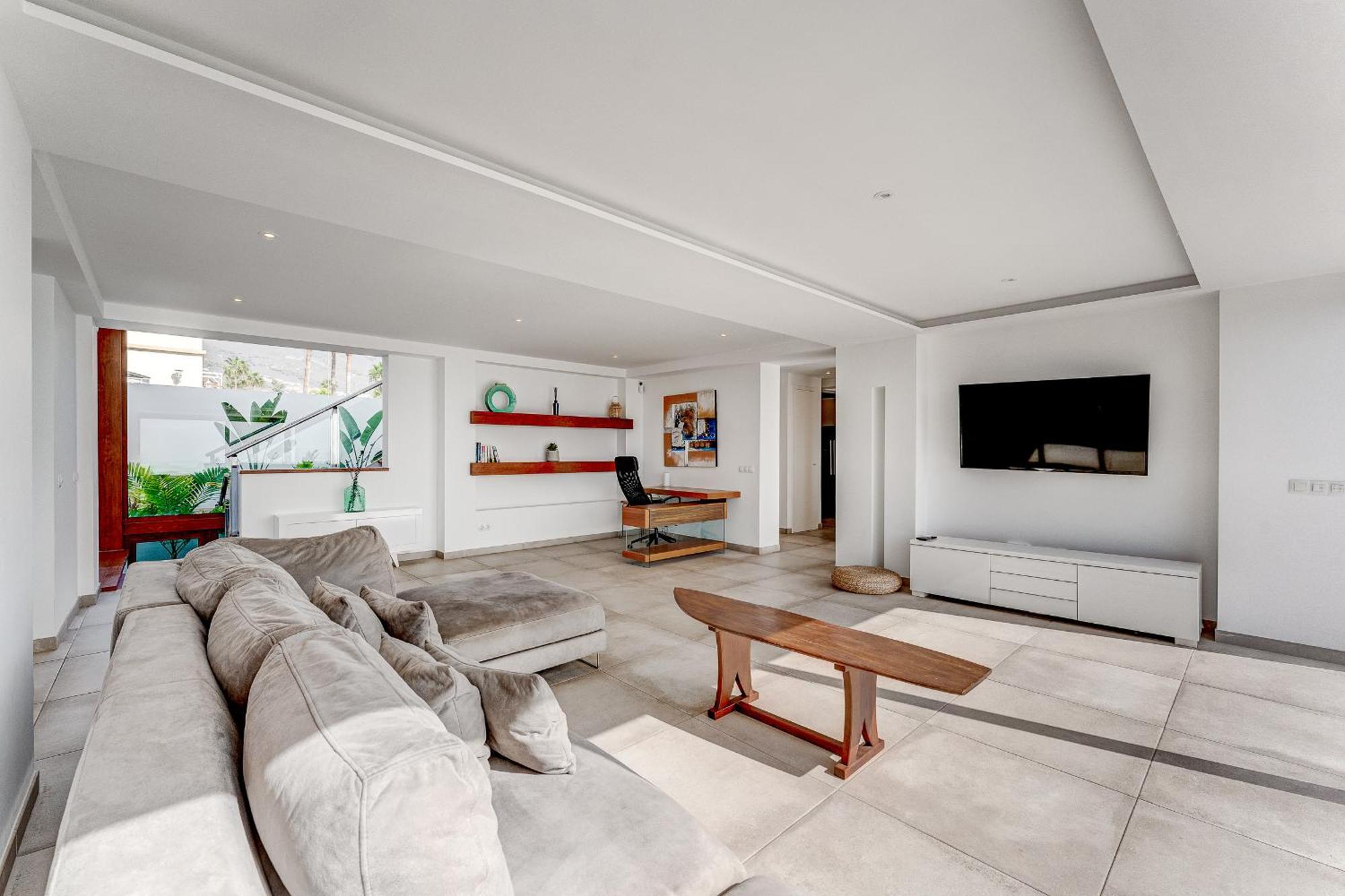 Fabulous Contemporary 5 Bedroom Villa With Private Heated Pool, Sleeps Max 13 Callao Salvaje Eksteriør billede