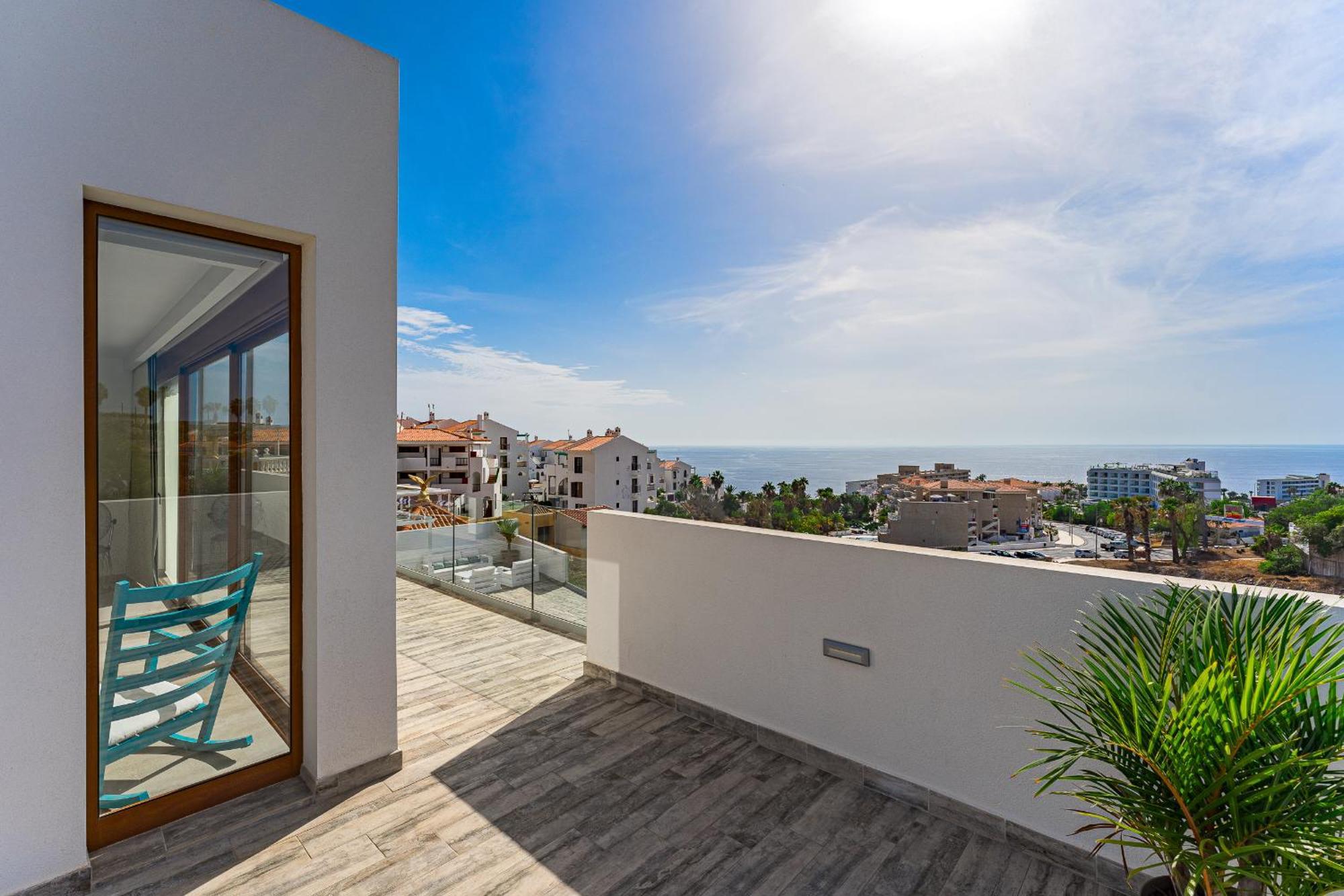Fabulous Contemporary 5 Bedroom Villa With Private Heated Pool, Sleeps Max 13 Callao Salvaje Eksteriør billede