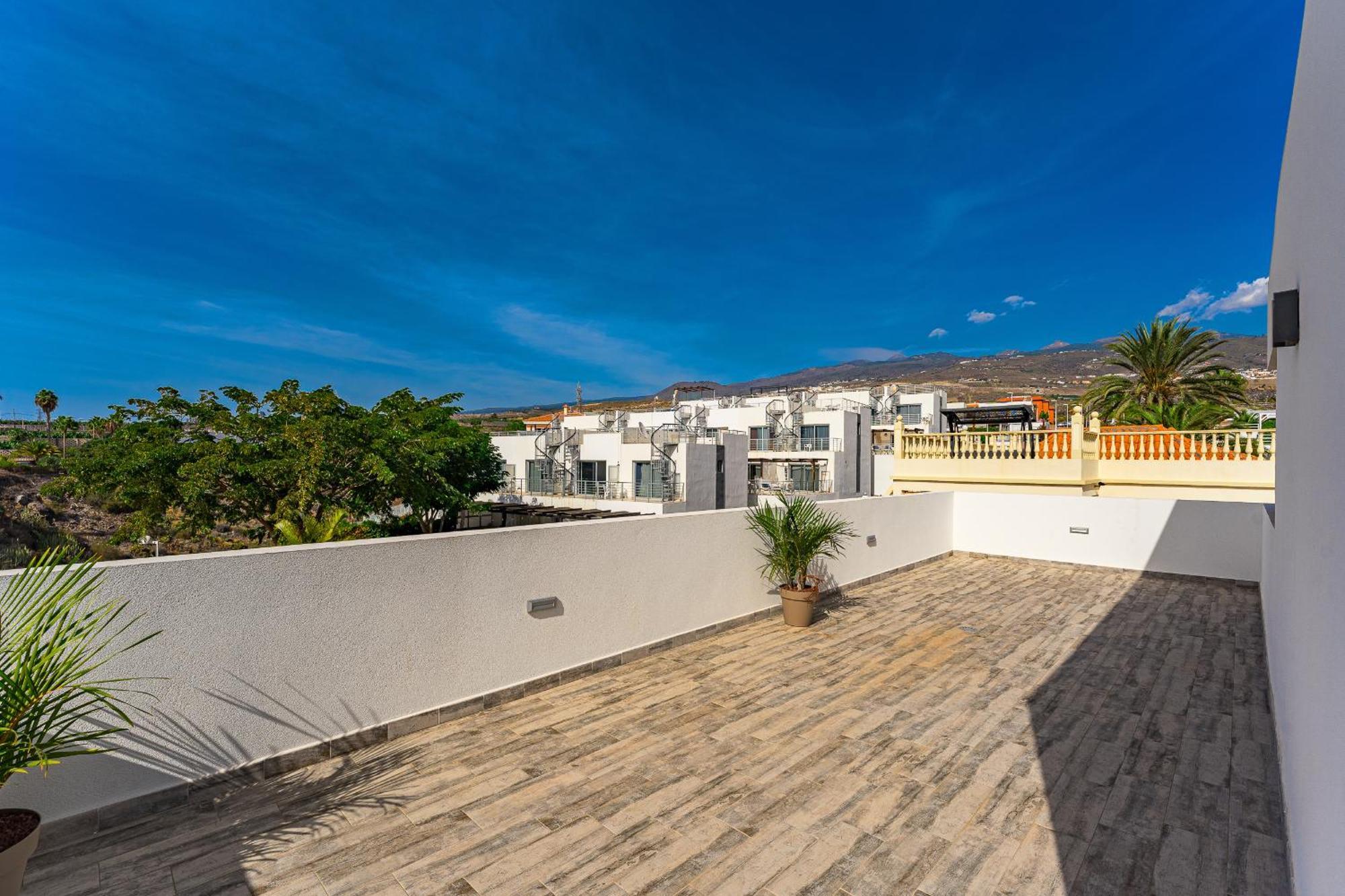 Fabulous Contemporary 5 Bedroom Villa With Private Heated Pool, Sleeps Max 13 Callao Salvaje Eksteriør billede
