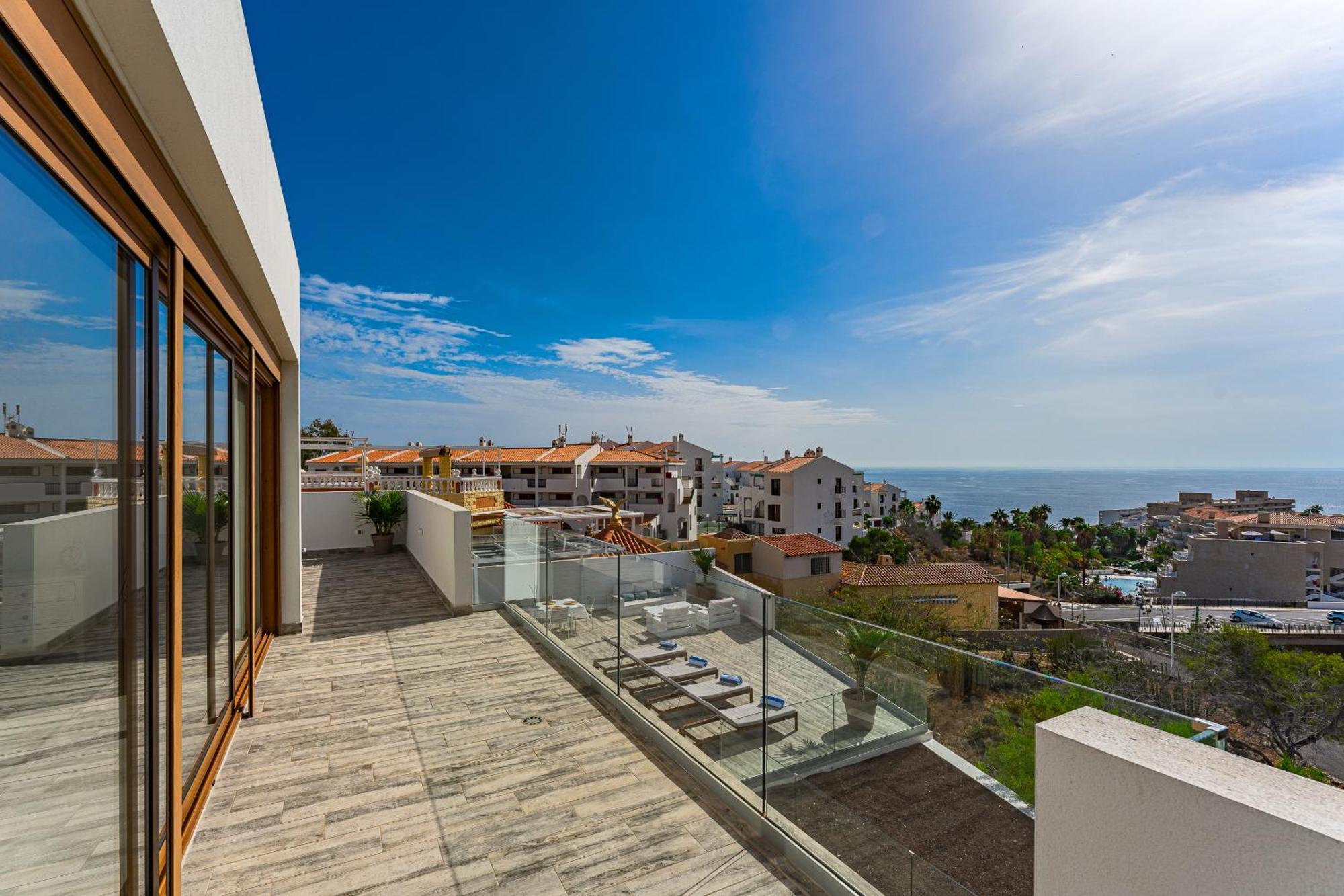 Fabulous Contemporary 5 Bedroom Villa With Private Heated Pool, Sleeps Max 13 Callao Salvaje Eksteriør billede